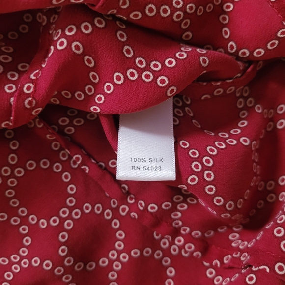 Banana Republic Silk Blouse - Picture 4 of 6